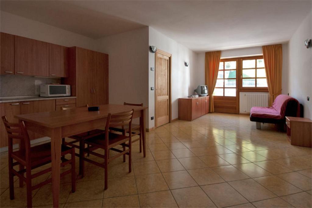 Residence Le Orchidee Bormio Oda fotoğraf
